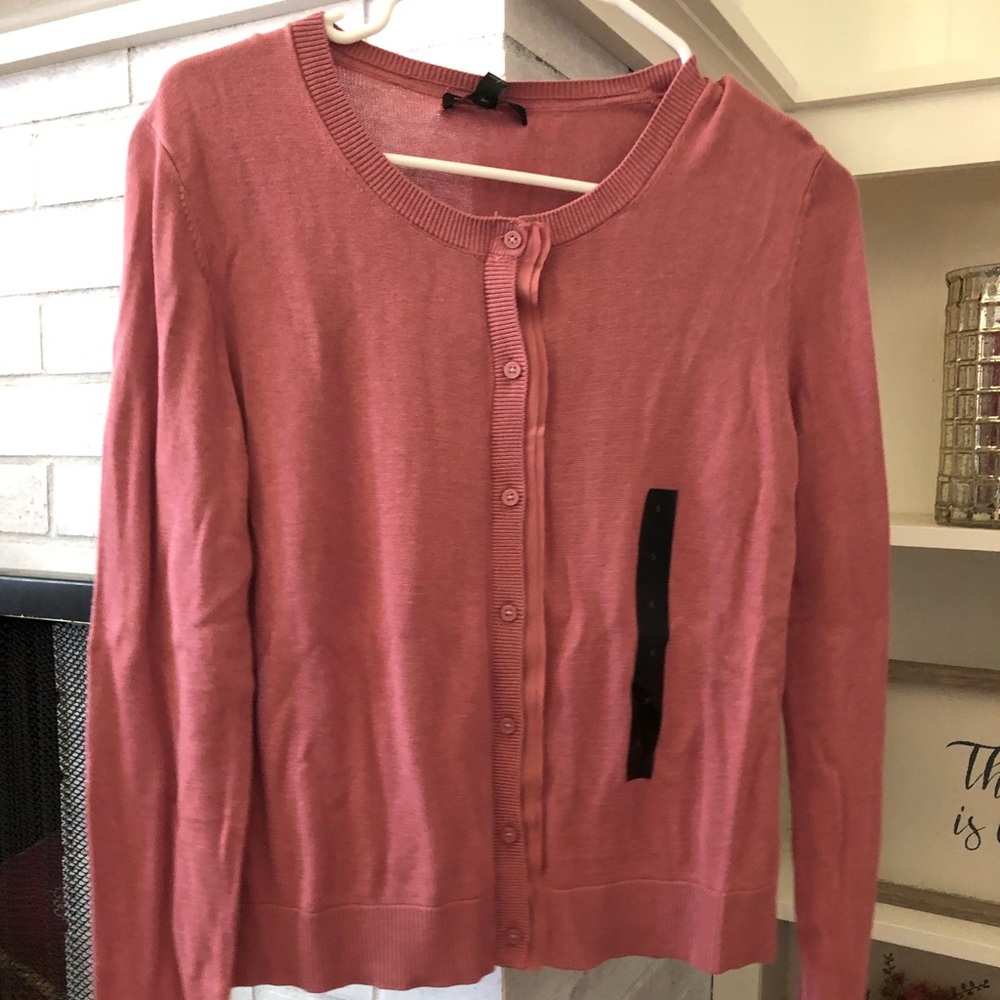 Banana republic sweater. NWT